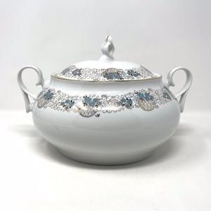 Camina Romania Extra Fine Porcelaine Soup Tureen Hand Made Charming Blue Flowers